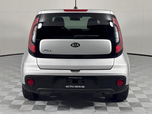 2017 Kia Soul Base