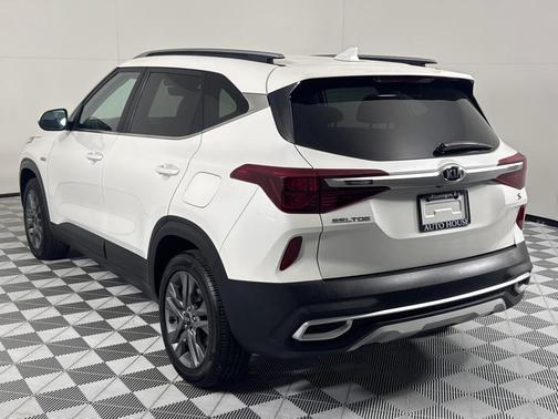2021 Kia Seltos S