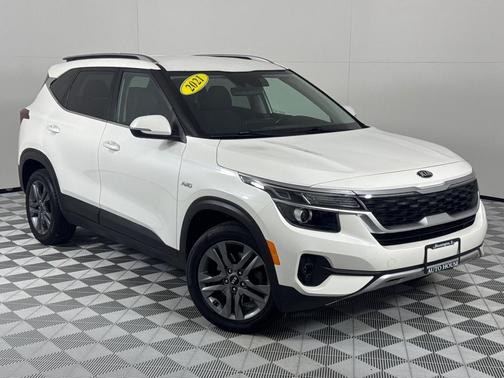 2021 Kia Seltos S