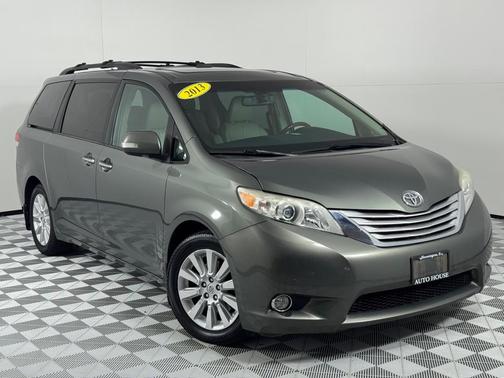 2013 Toyota Sienna XLE