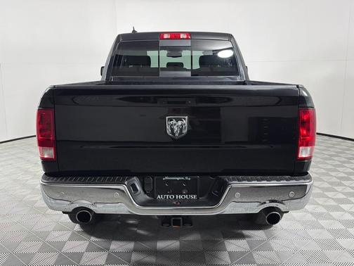 Black 2016 RAM 1500 SLT