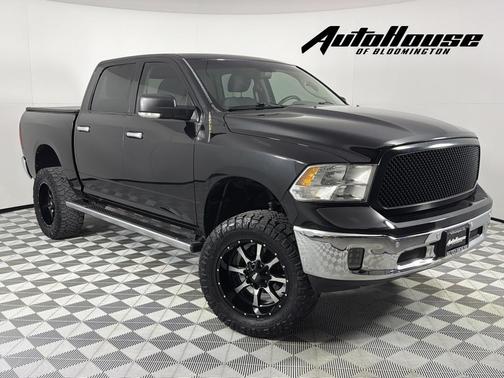 2016 RAM 1500 SLT