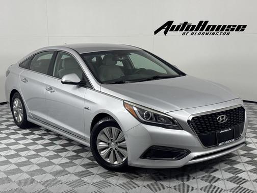 2016 Hyundai SONATA Hybrid SE