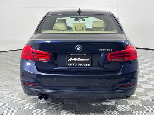 2016 BMW 328 i