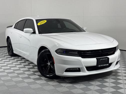 2016 Dodge Charger SXT