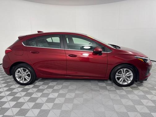 2019 Chevrolet Cruze LT