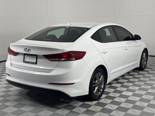 2017 Hyundai ELANTRA Value Edition