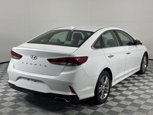 2018 Hyundai SONATA SEL