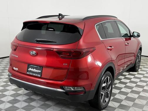 2022 Kia Sportage EX
