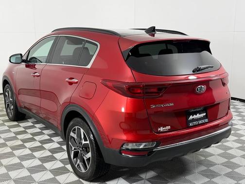 2022 Kia Sportage EX