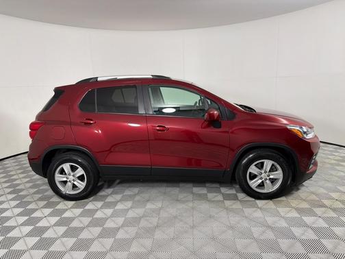 Red 2021 Chevrolet Trax LT