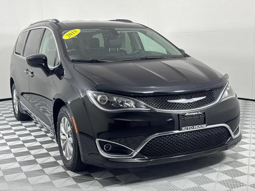 2018 Chrysler Pacifica Touring-L Plus