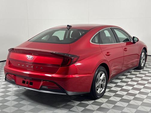 2021 Hyundai SONATA SE