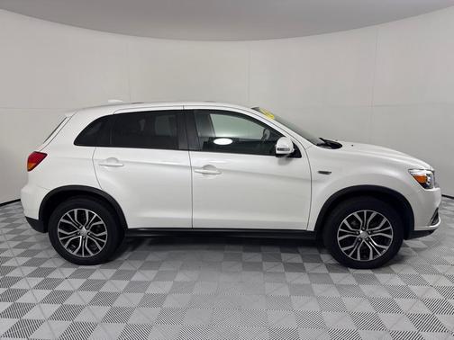 2019 Mitsubishi Outlander Sport ES