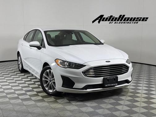 White 2020 Ford Fusion SE