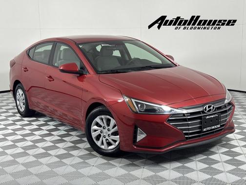 2019 Hyundai ELANTRA SE