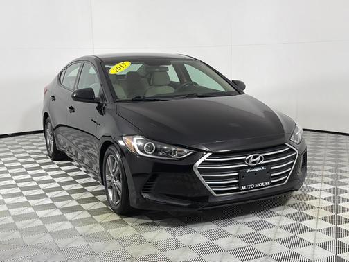 Phantom Black 2017 Hyundai ELANTRA SE