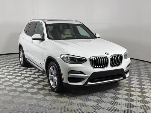 White 2018 BMW X3 xDrive30i