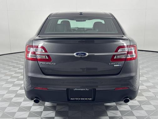 2017 Ford Taurus Limited