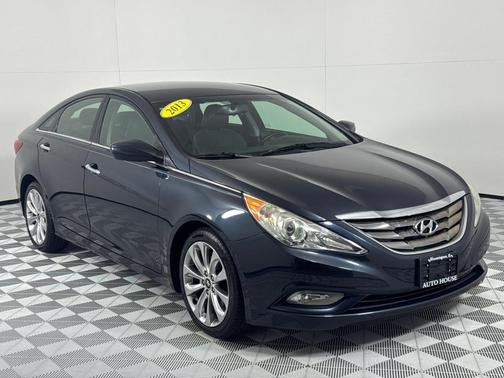 2013 Hyundai SONATA SE