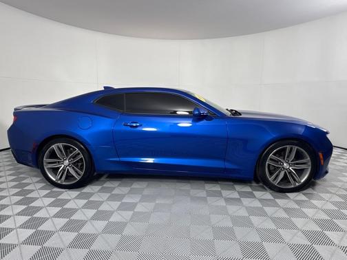2016 Chevrolet Camaro 2LT