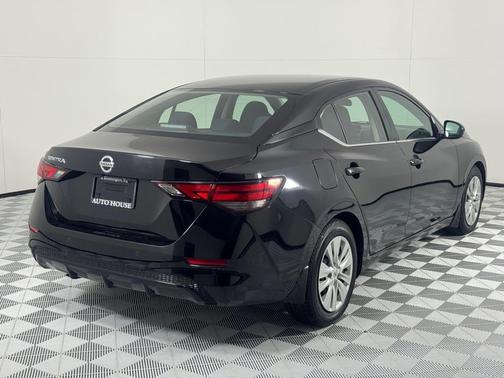 2022 Nissan Sentra S