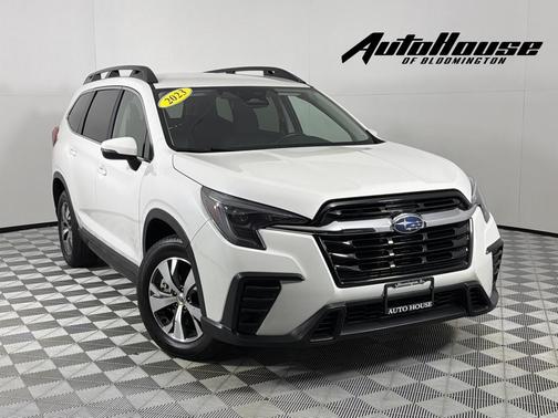 Crystal White Pearl 2023 Subaru Ascent Premium 8-Passenger