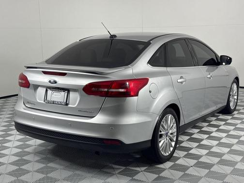 2017 Ford Focus Titanium