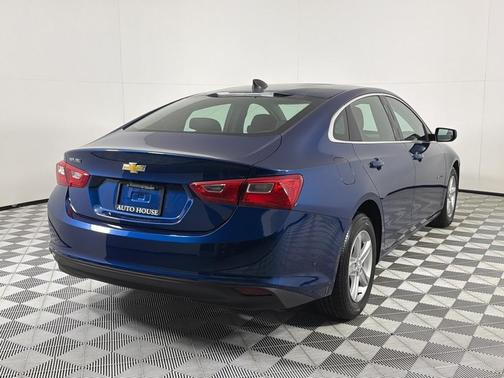 Blue 2019 Chevrolet Malibu 1LS