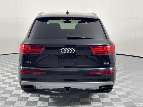 2017 Audi Q7 3.0T Premium Plus