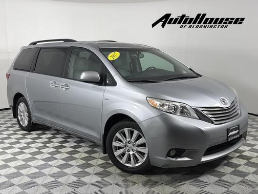 2017 Toyota Sienna XLE