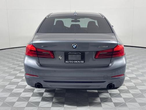 2017 BMW 530 i xDrive
