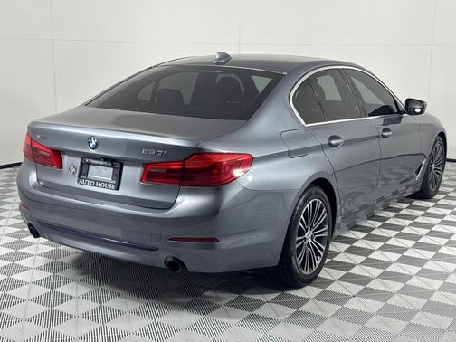 2017 BMW 530 i xDrive