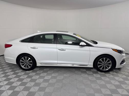 2017 Hyundai SONATA Limited