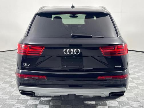 2017 Audi Q7 2.0T Premium Plus
