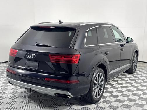 2017 Audi Q7 2.0T Premium Plus