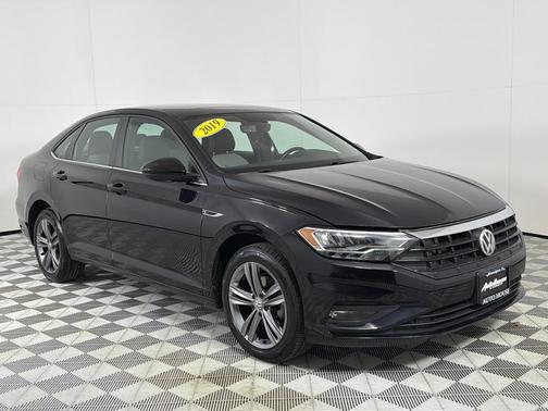 2019 Volkswagen Jetta 1.4T R-Line