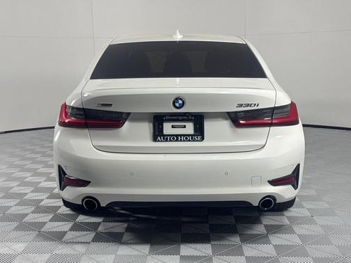 2021 BMW 330 i xDrive