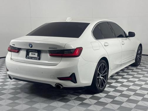2021 BMW 330 i xDrive