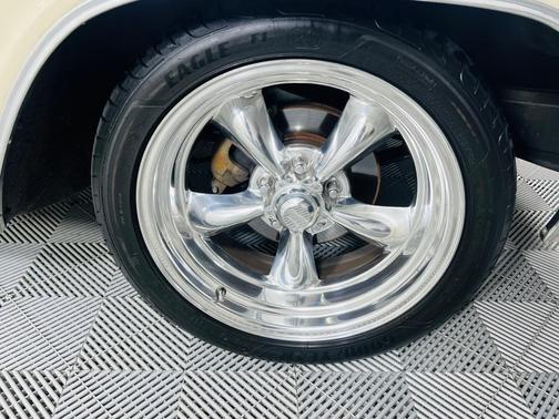 1966 Chevrolet Impala SS