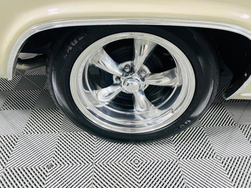 1966 Chevrolet Impala SS