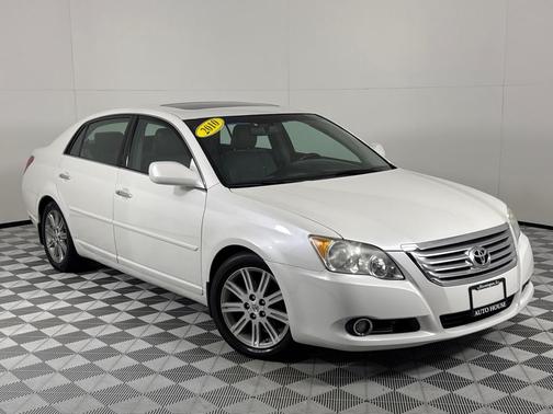 2010 Toyota Avalon XL