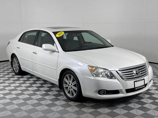 2010 Toyota Avalon XL