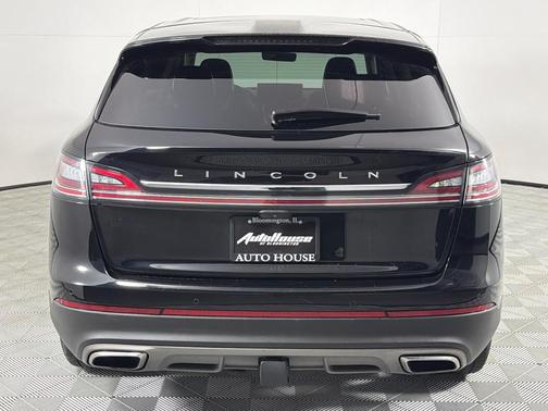 2021 Lincoln Nautilus Reserve