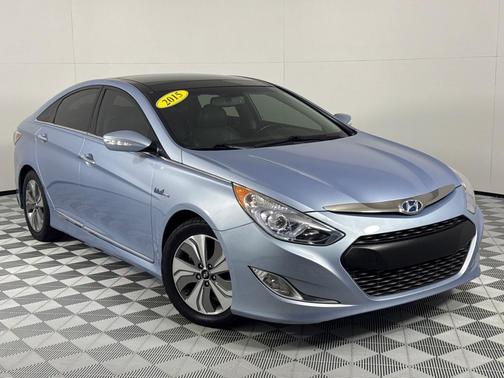 2015 Hyundai SONATA Hybrid Limited