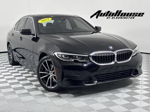 2019 BMW 330 i