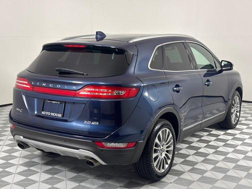 2015 Lincoln MKC Base