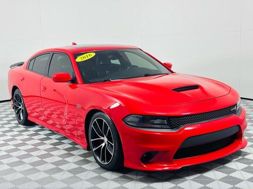 2016 Dodge Charger R/T Scat Pack