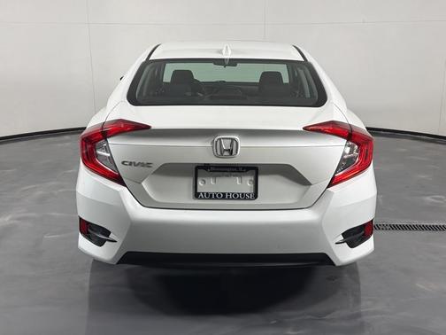 White 2017 Honda Civic EX