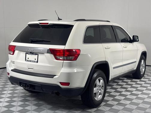 2011 Jeep Grand Cherokee Laredo